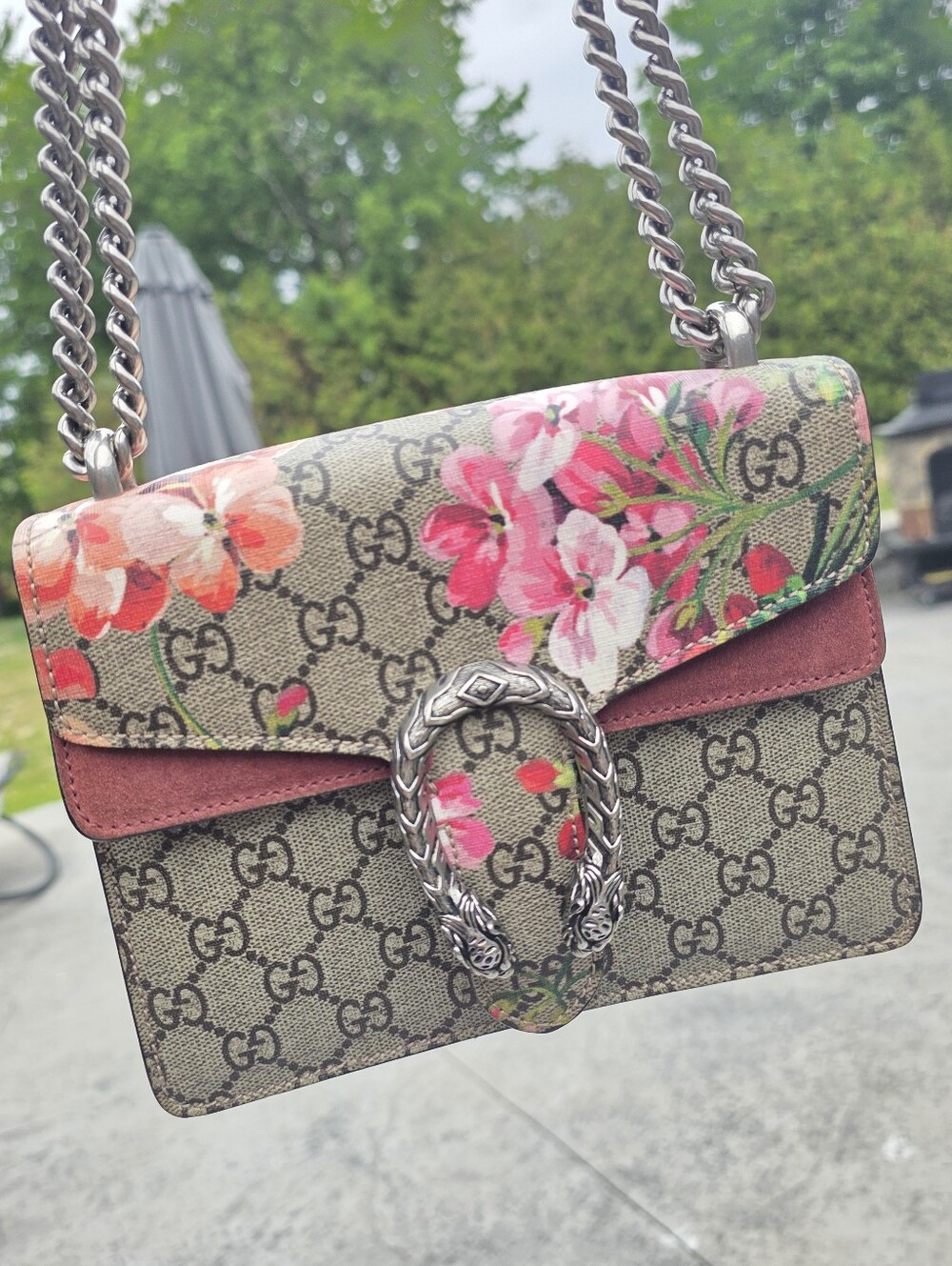 Gucci Dionysus Blooms GG Supreme Mini Chain Shoulder Bag – Authenticated